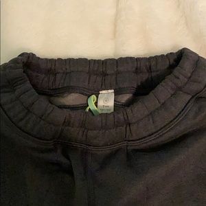 Ivivva dark grey sweatpants